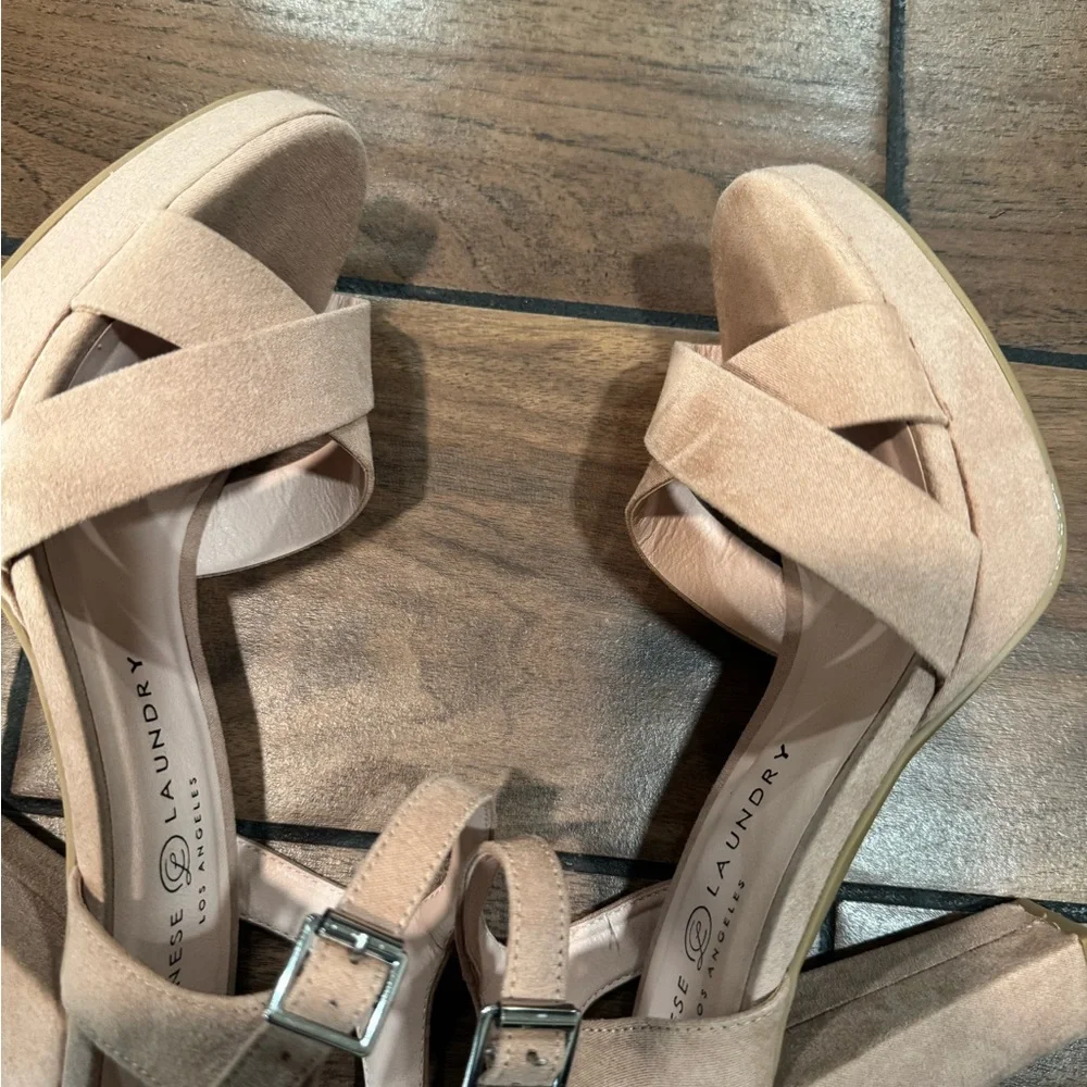 Chinese Laundry Z-Always micro suede dark nude heels size 8.5